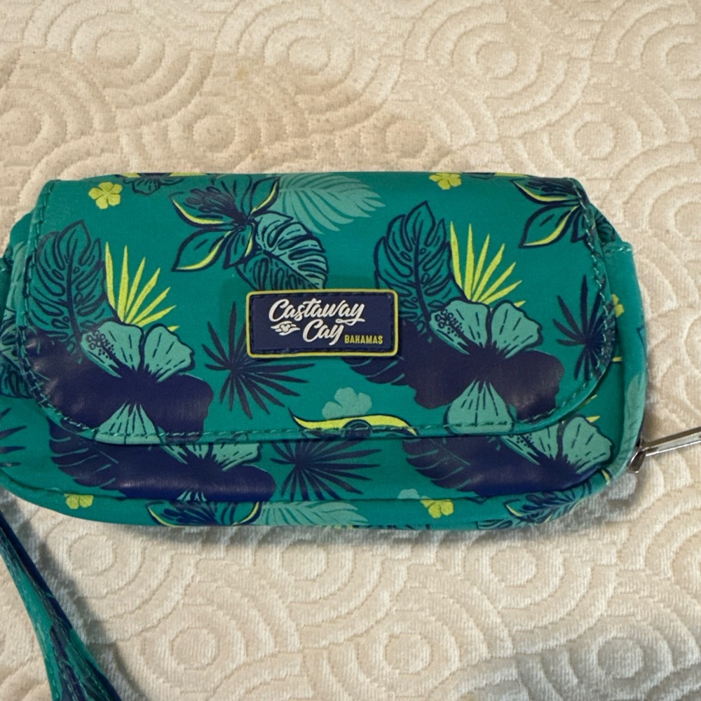 Disney Castaway Cay Tropical Print Women's Wallet- Green